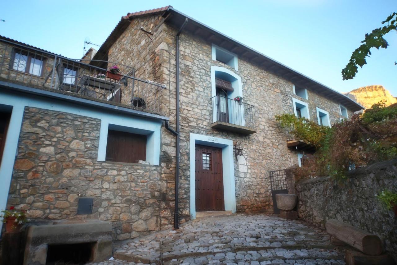 Apartamento El Fenal De Turmo Casa Rural "El Capricho De Nieves" Ласпунья Экстерьер фото